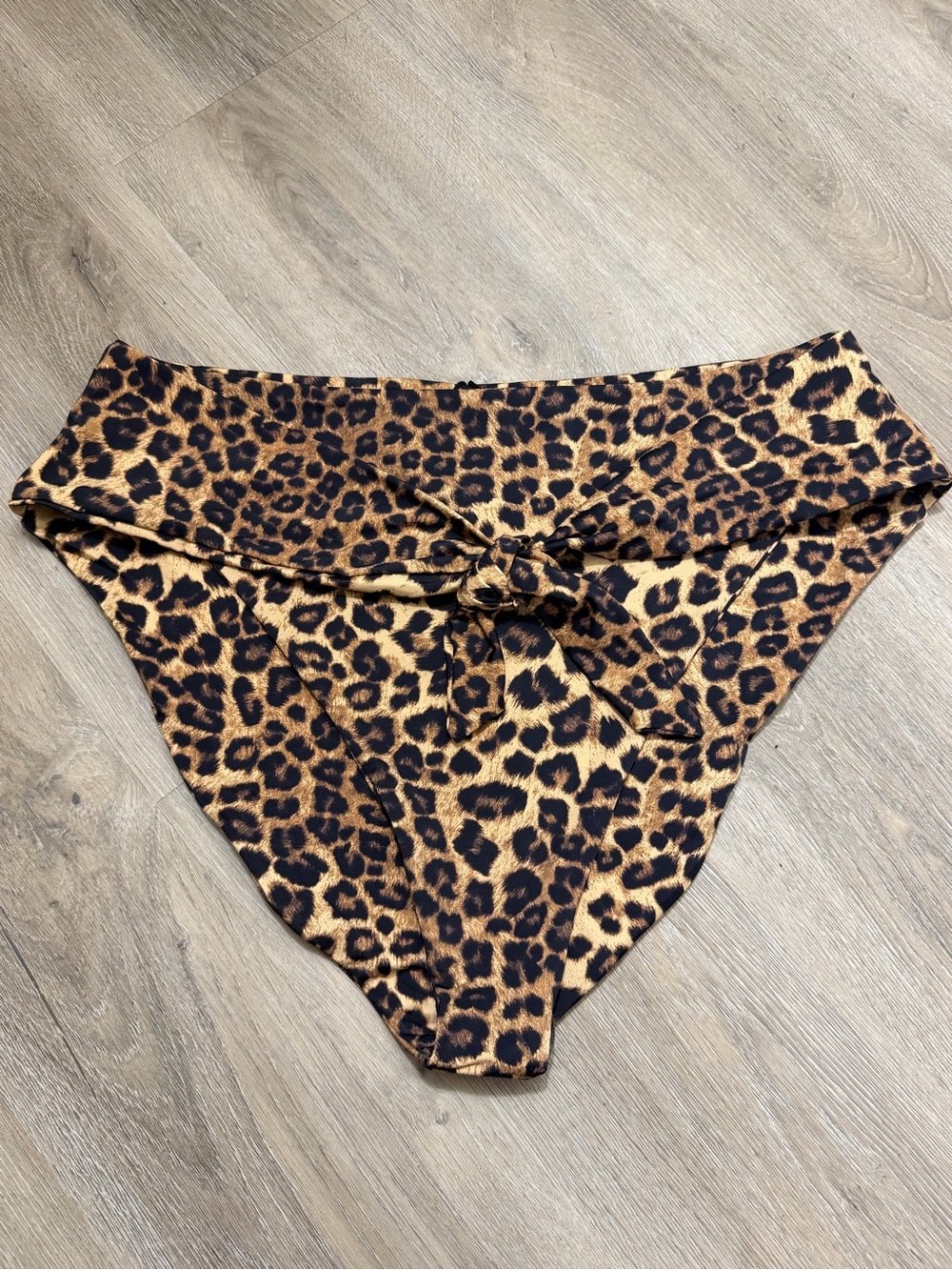 Good American Leopard Print Bikini Bottoms 2X Size 5 NWOT Animal Print Swimwear